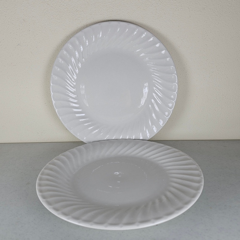 2 Gibson SEASHELL WHITE Dinner Plates 10 1/2 in Swirl Rim